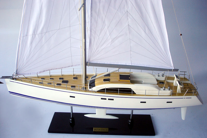 Nautor Swan 105 Model Yacht