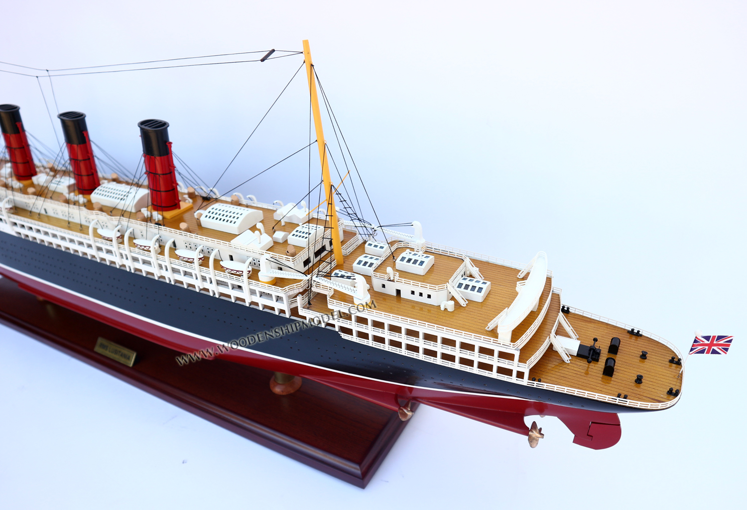 lusitania wreck model